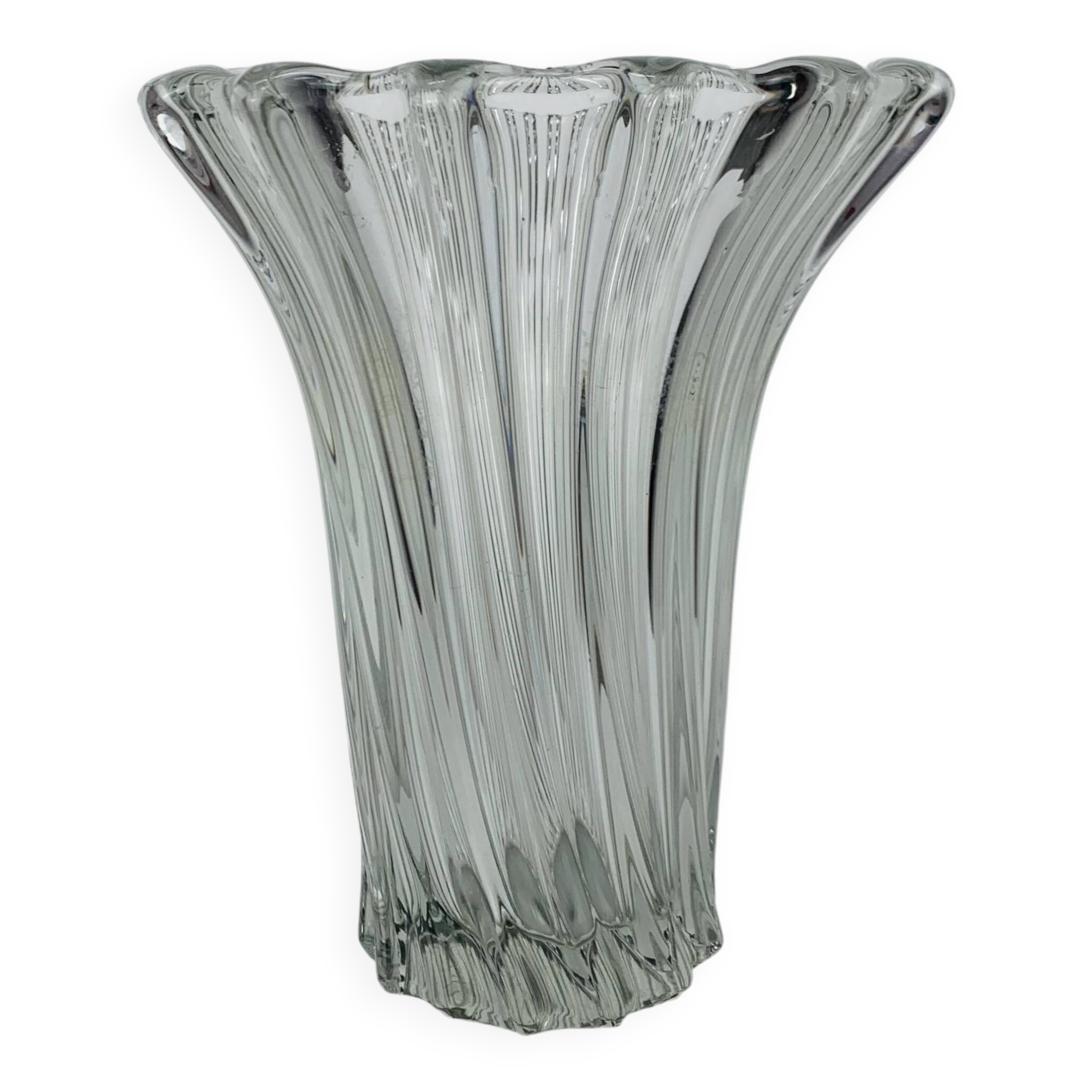 Art Deco vase by Pierre d'Avesn, glass