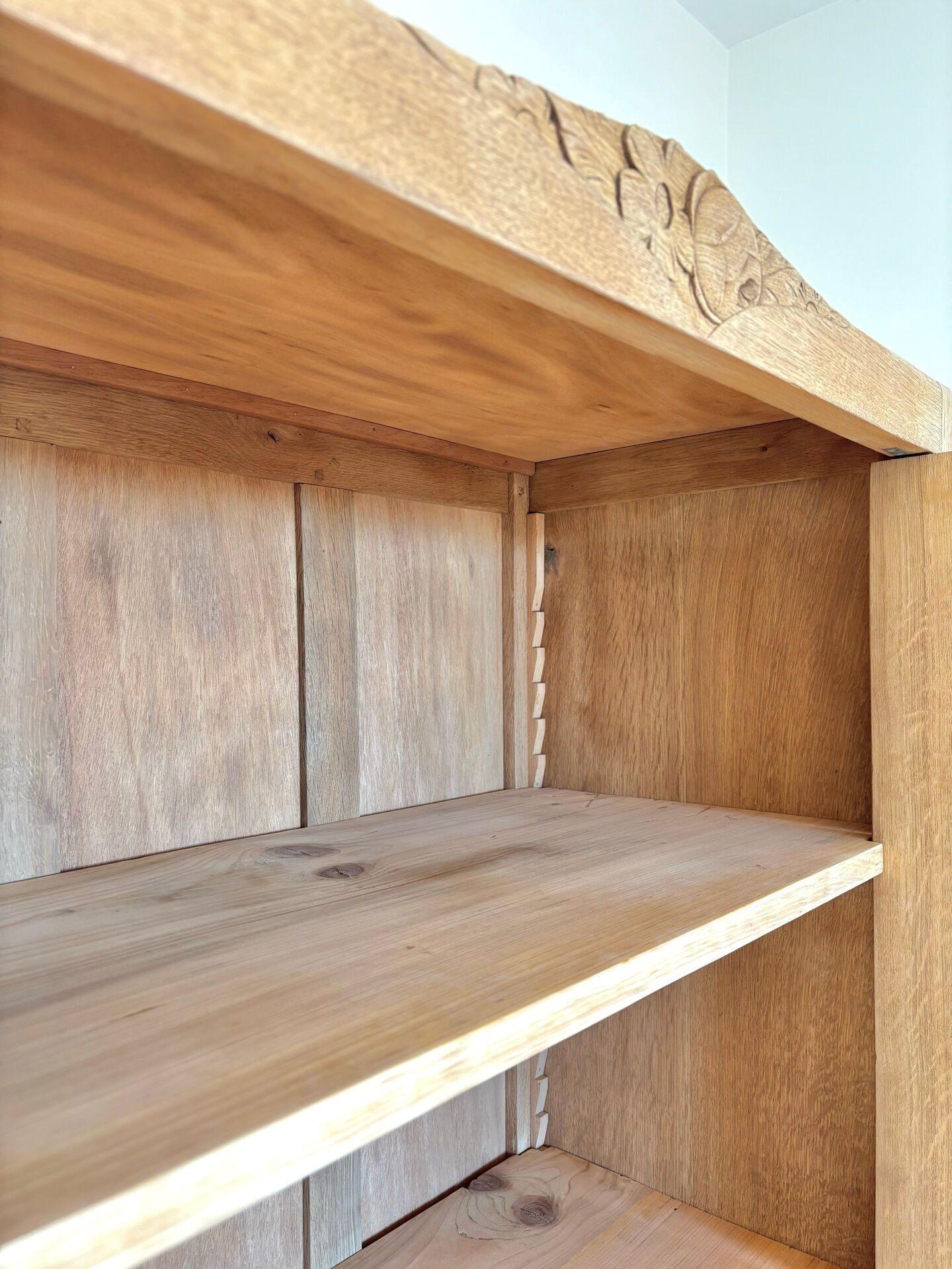 Art Deco oak wood bonnetière wardrobe, renovated.