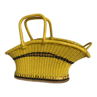 Old bottle holder scoubidou braided on rattan wicker