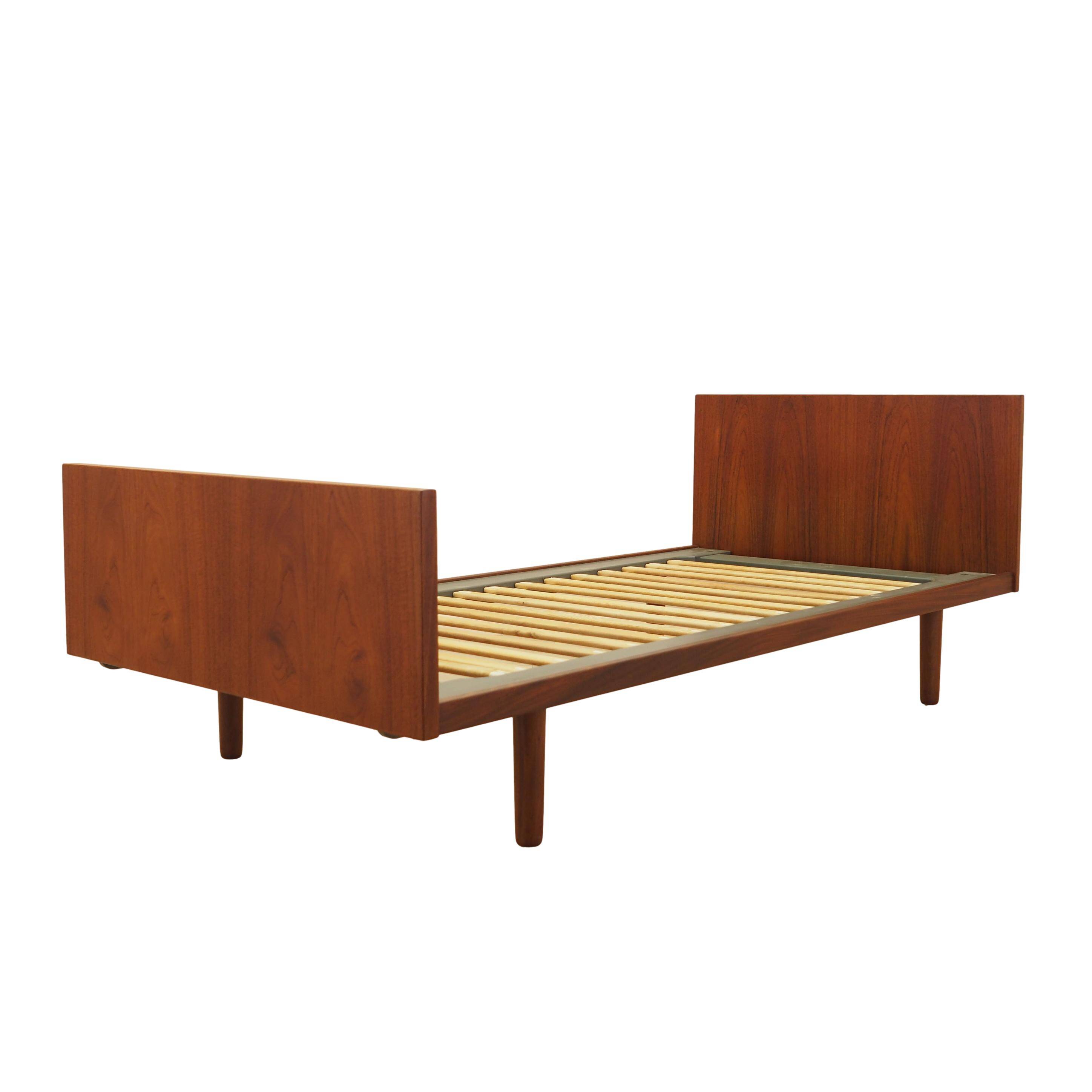 Teak bed, Danish design, 1960s, designer: Hans J. Wegner, manufacturer: Get