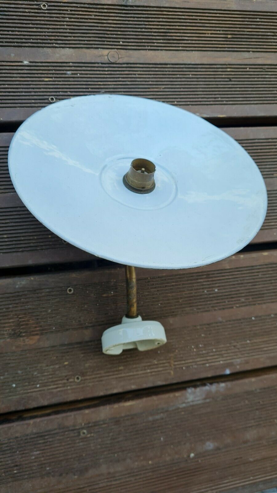 Exterior wall lamp gooseneck old vintage bowl
