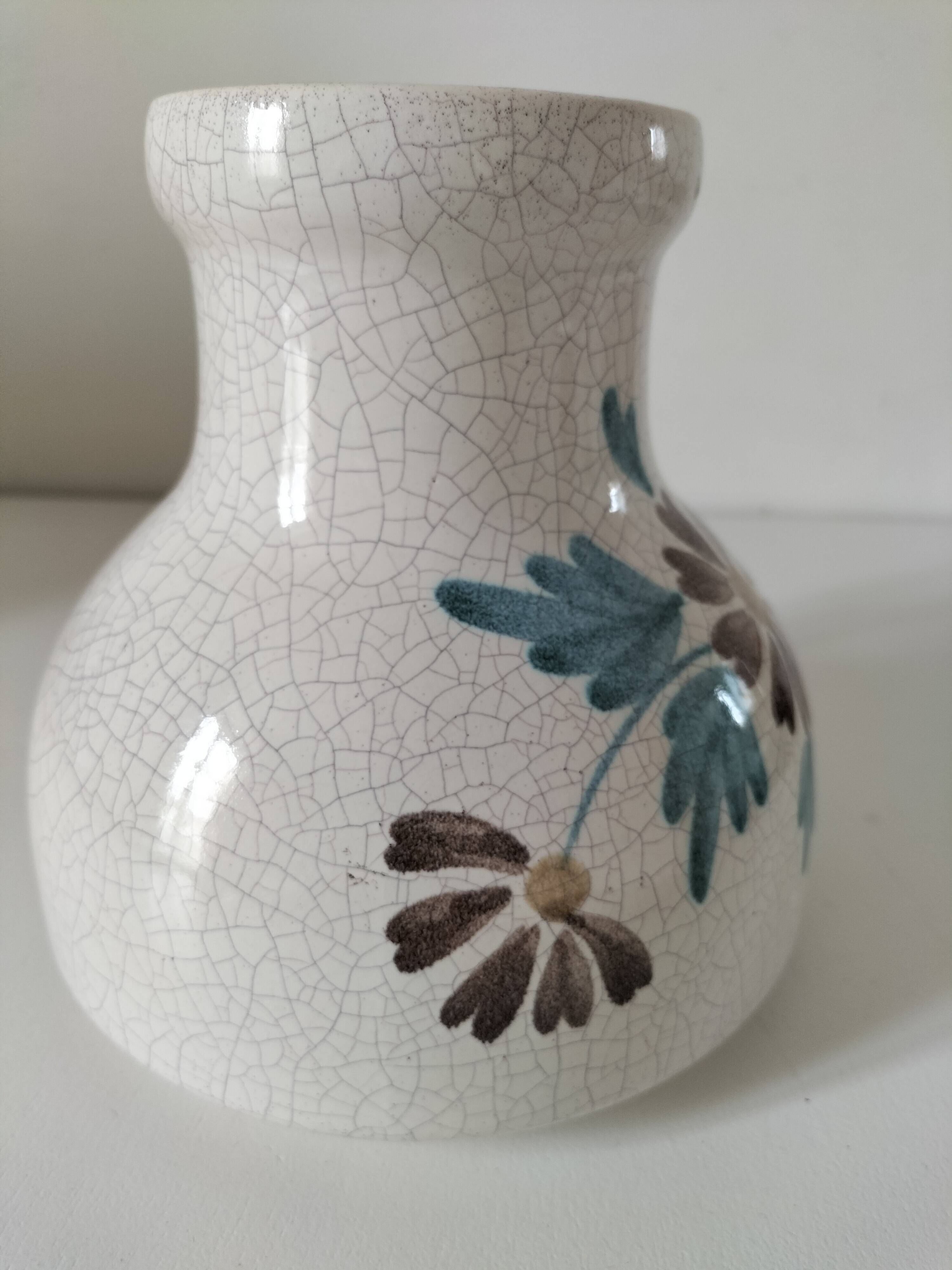 Large Saint-Clément pitcher with cracked charm