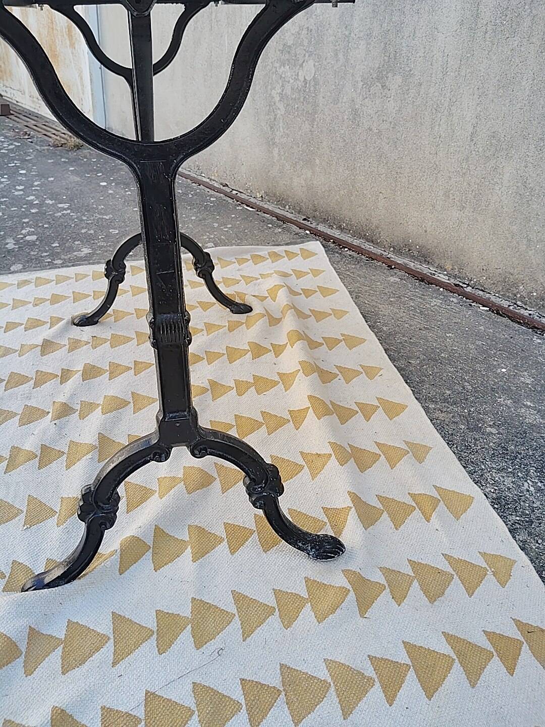 Small metal/marble bistro table