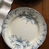 4 assiettes St Amand Régence