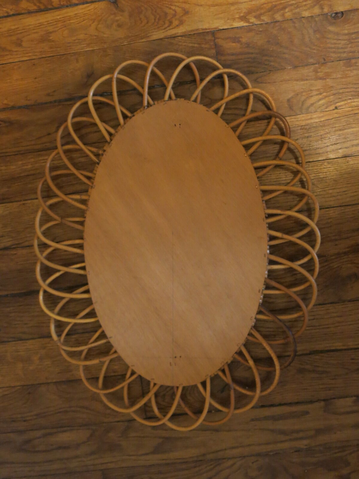 Vintage rattan mirror 60s 70s oval in rosette
