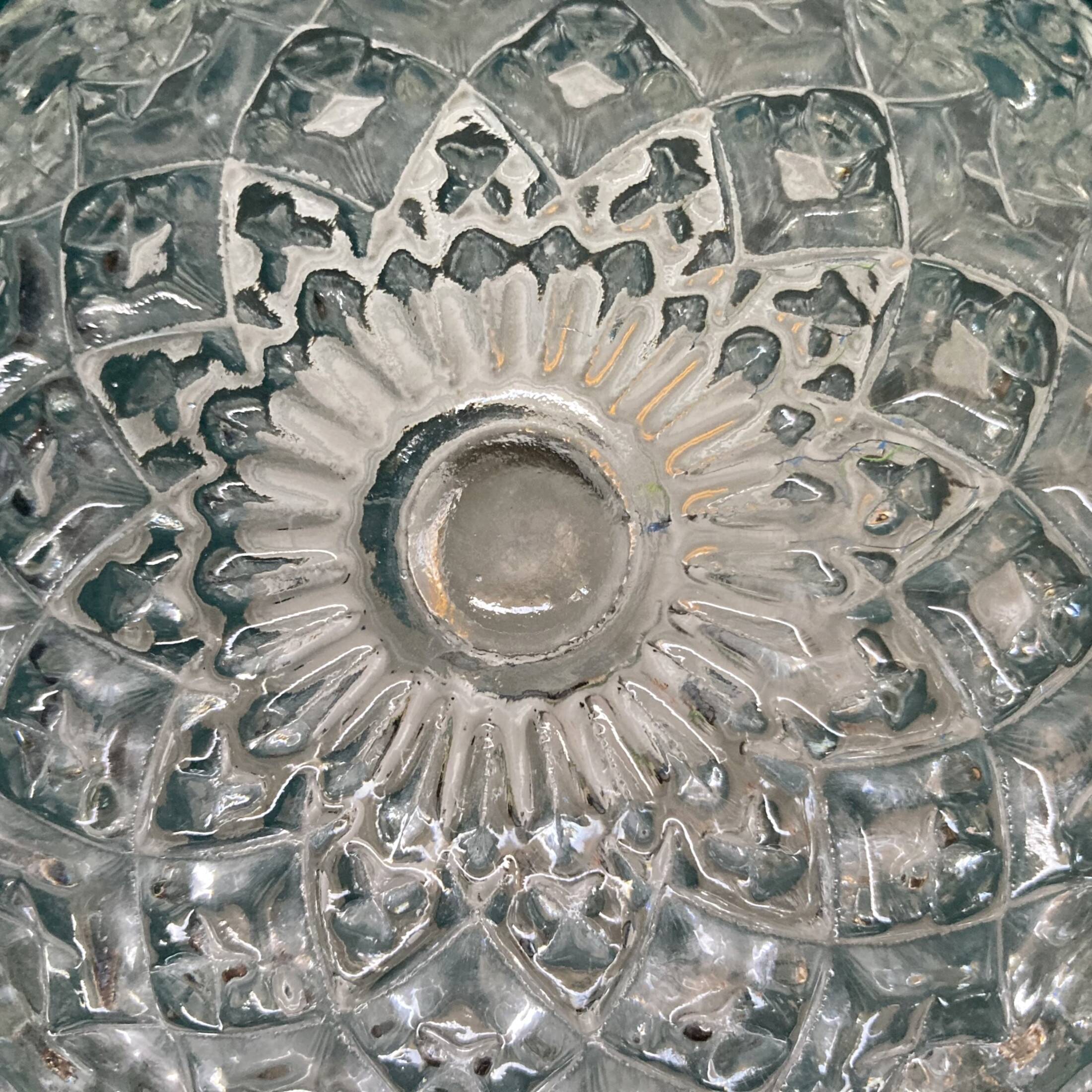 Small 1/2 spherical wall light or minimalist ceiling light from the 70s/80s old light fixture