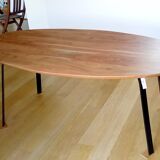 Oval solid wood and metal table