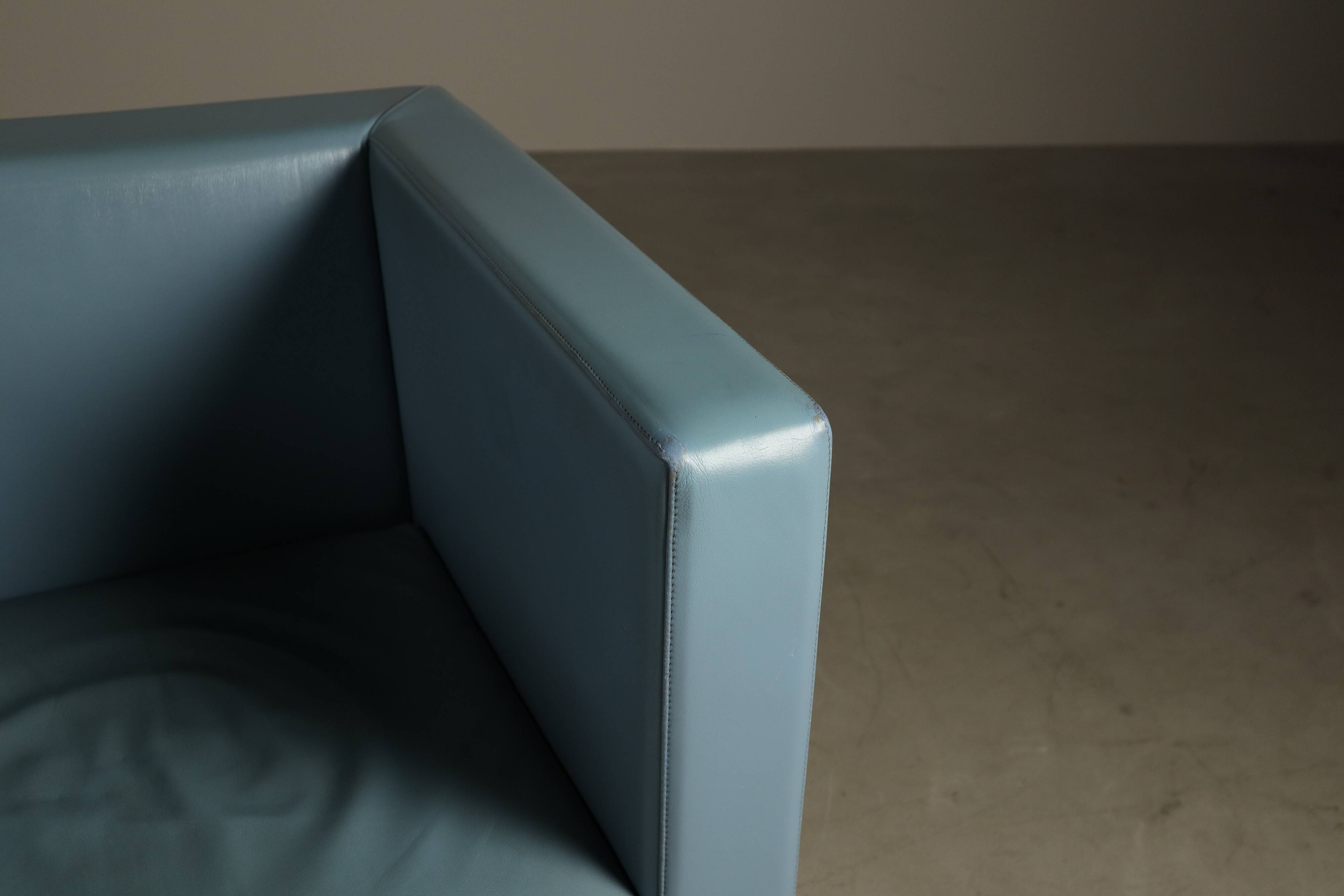 Paire de fauteuils « Moji » de Shigeru Uchida pour Poltrona Frau