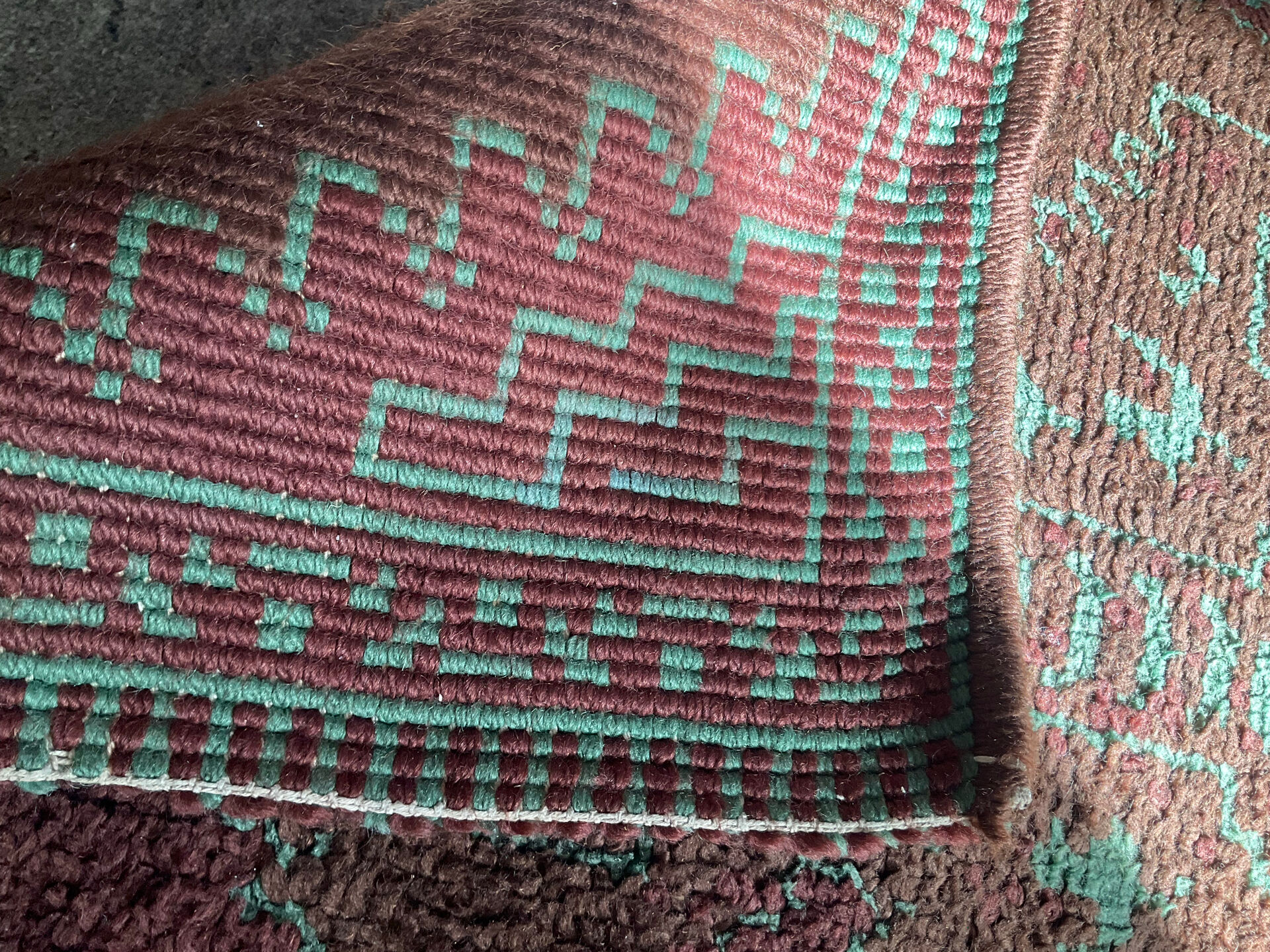 Vintage woven wool rug 70x145cm