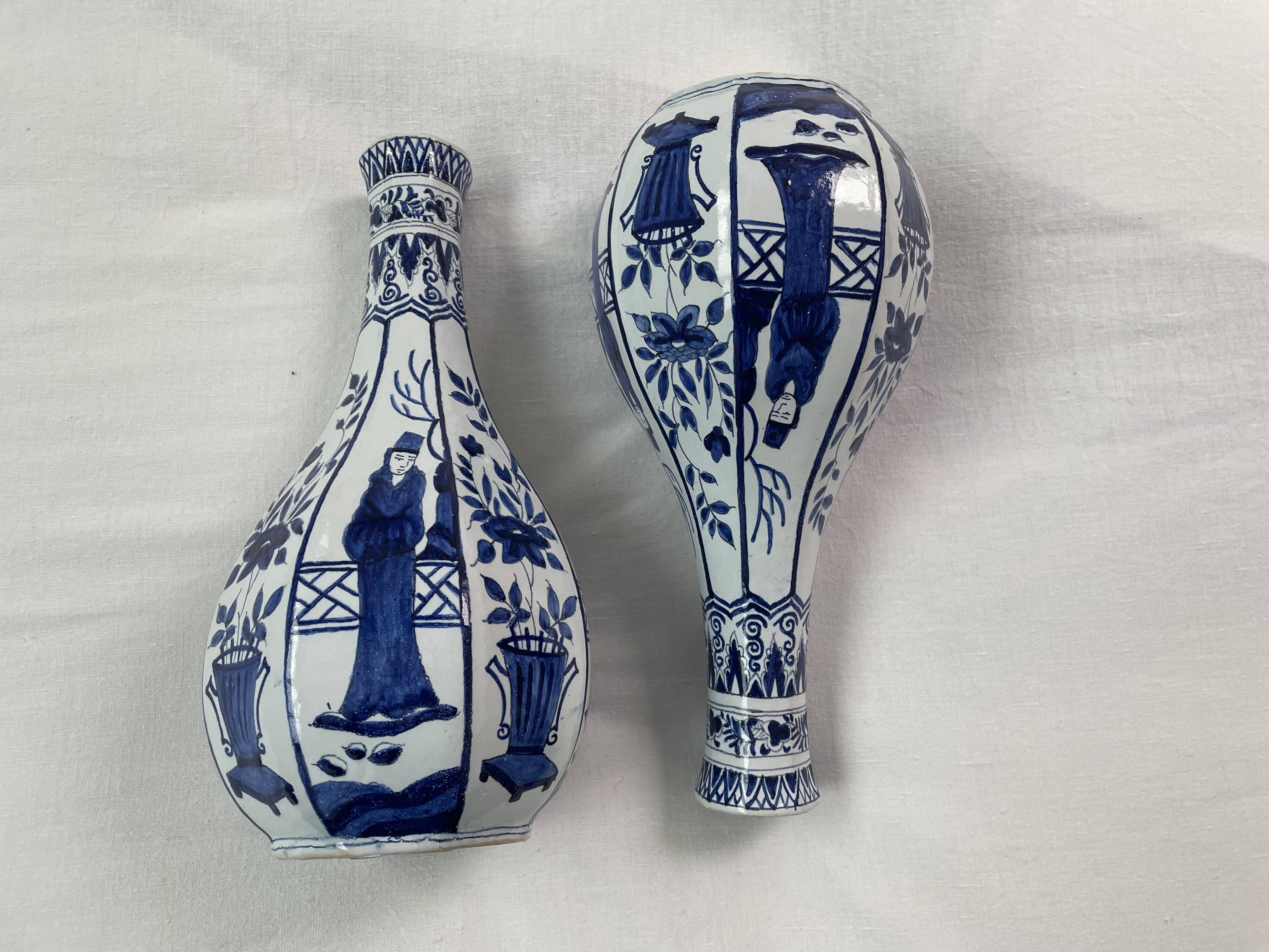 Paire de vases Delft, vase à décor japonisant, Pays-Bas