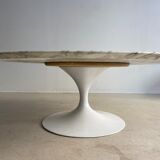 Large marble coffee table by Eero Saarinen for knoll