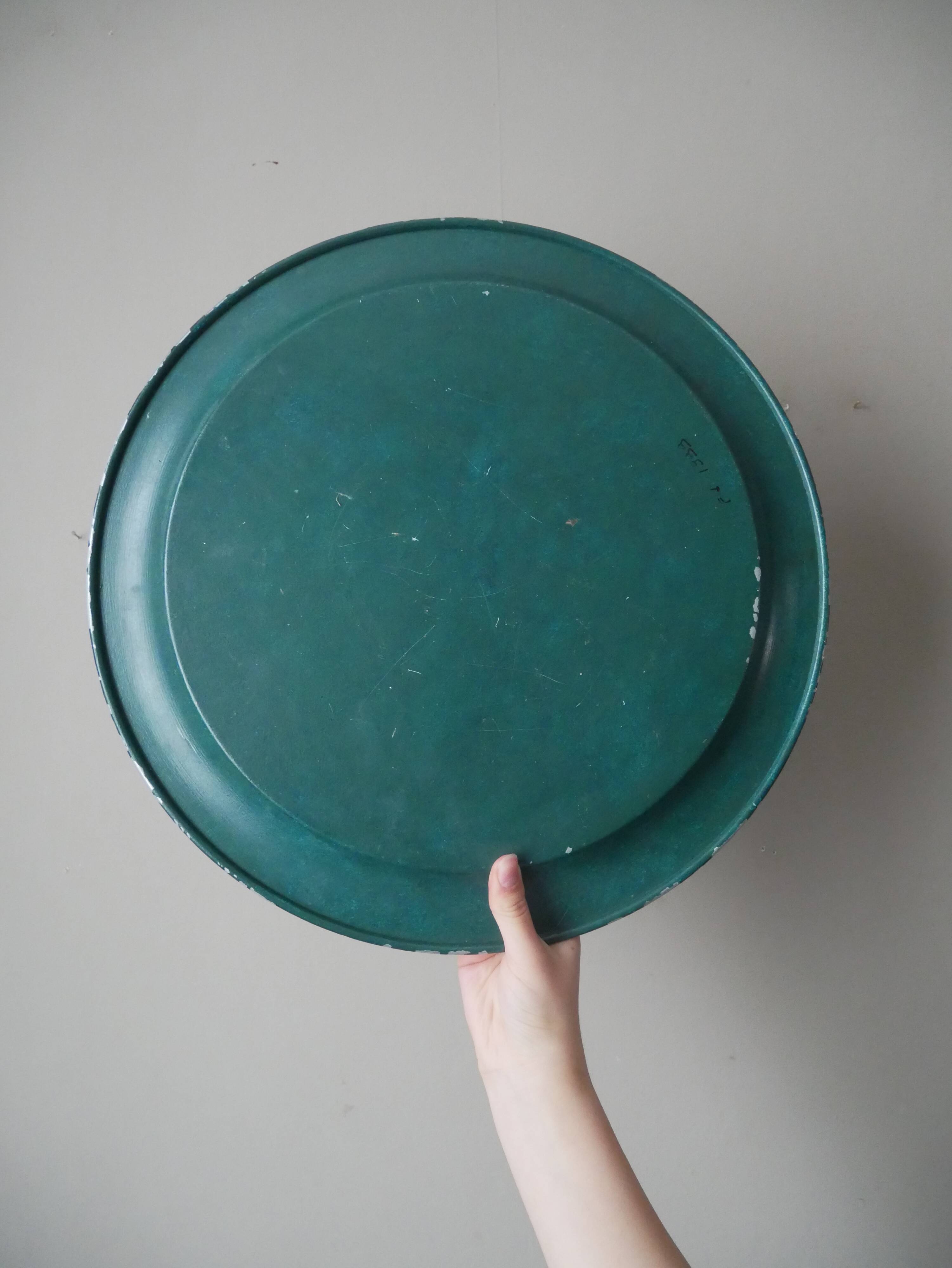 Hand-painted metal serving tray with floral decoration, bohemian country decoration, flea market spirit