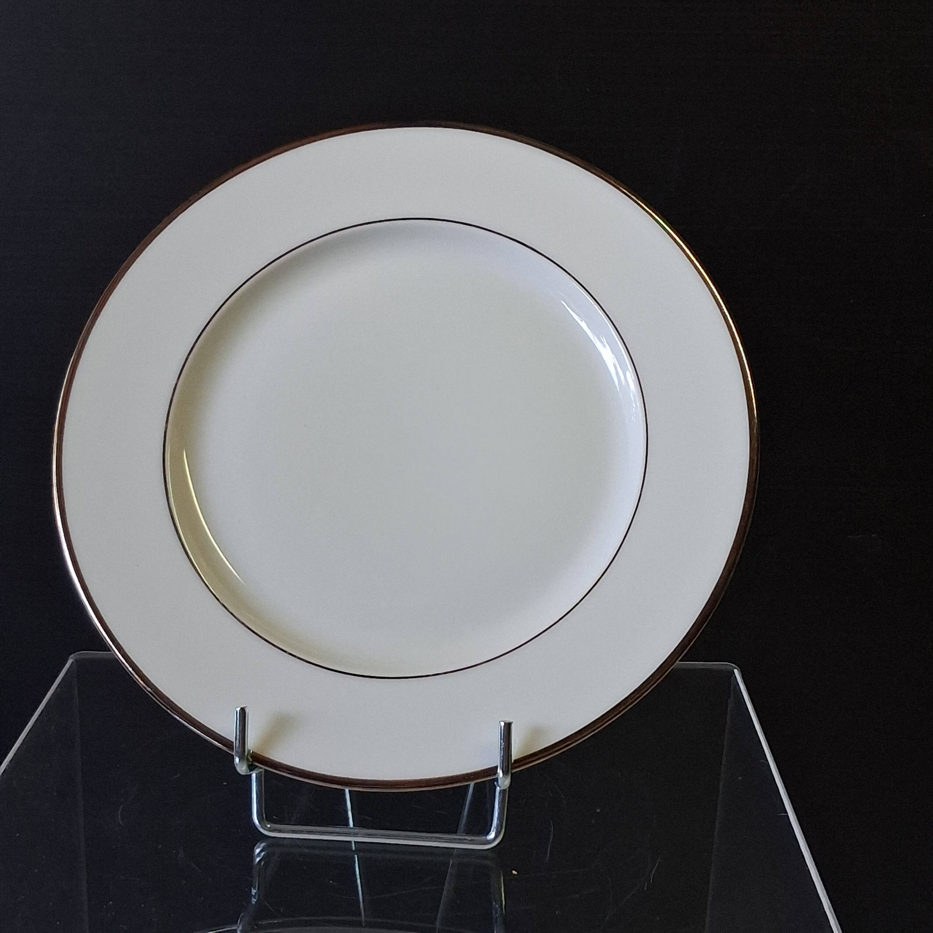 Set of 6 flat plates from Guy Degrène model "Galon Platine" in BE.