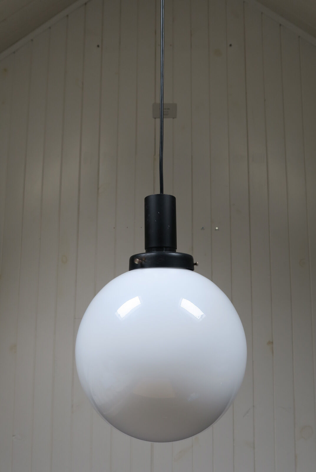 Pair of Philips suspension, Opal