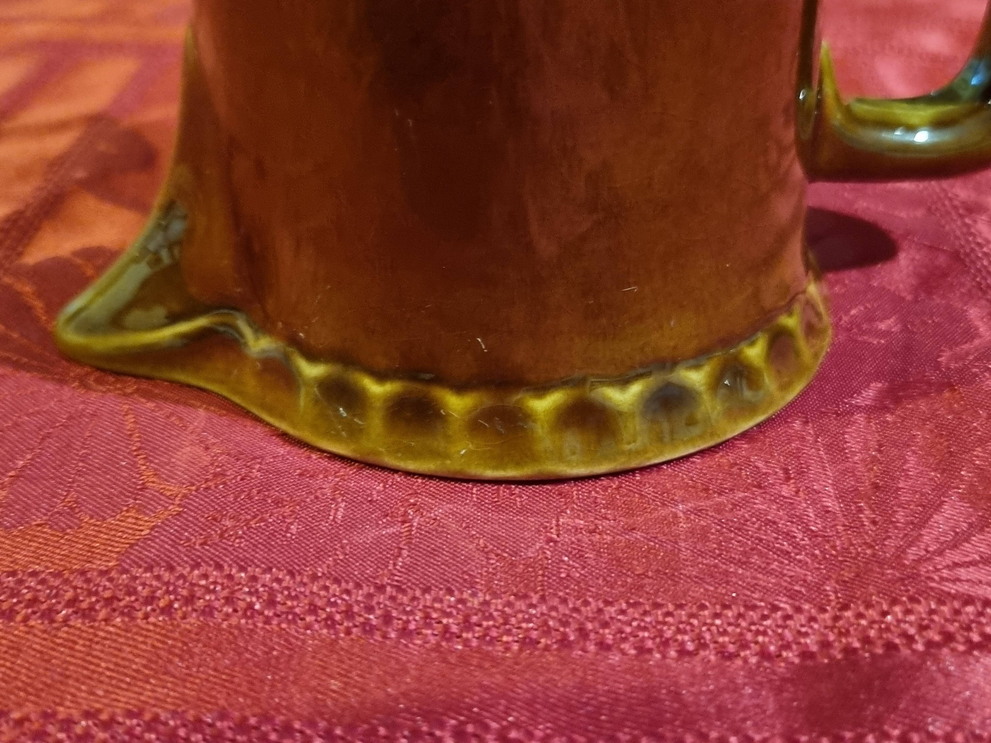 Jug - Vintage brown milk jug