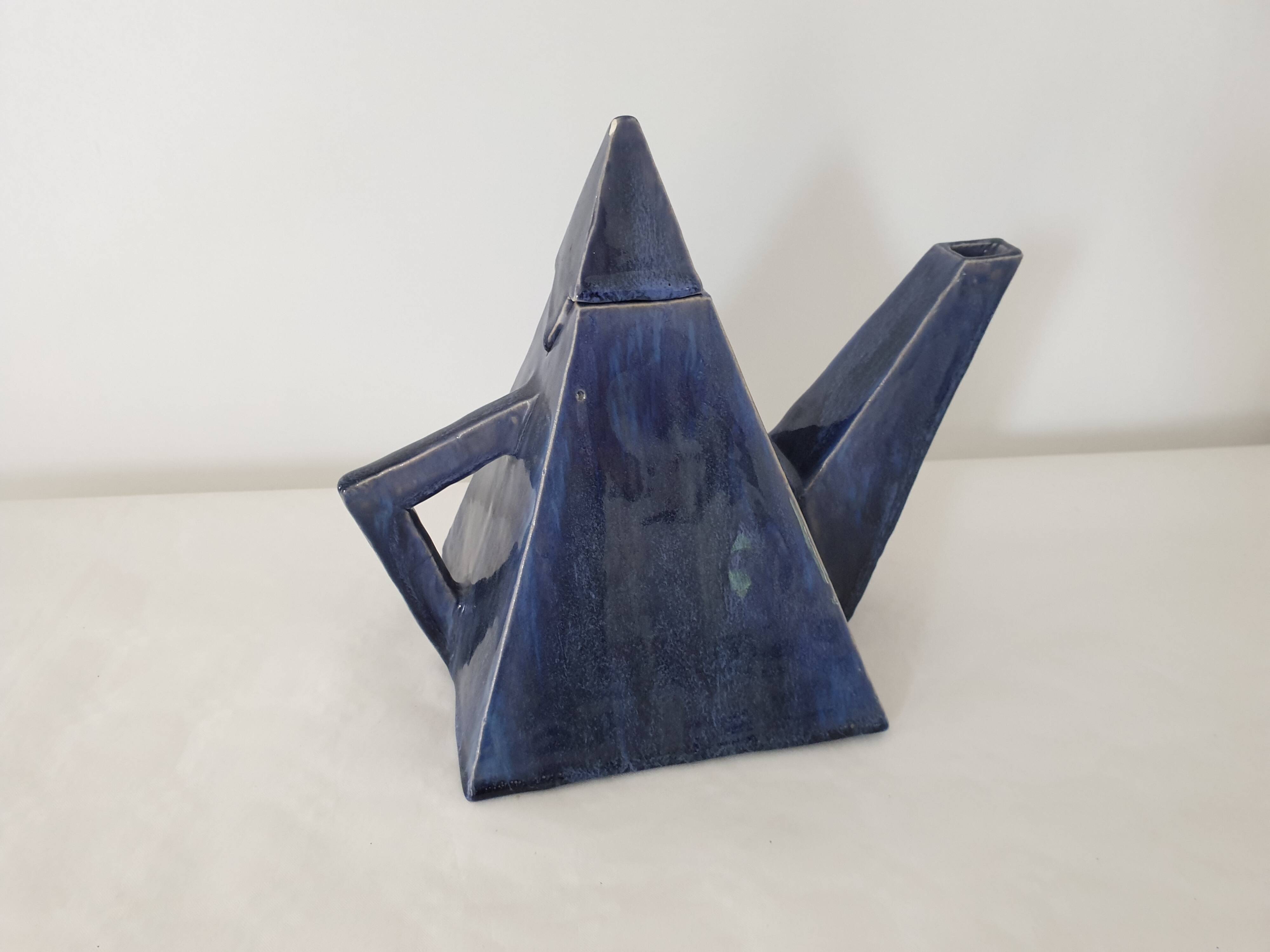 Pyramid Shape Design Ceramic Teapot