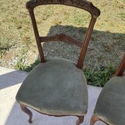 Paire de chaises style Louis 15