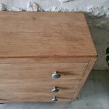 Commode ancienne en chêne massif brut