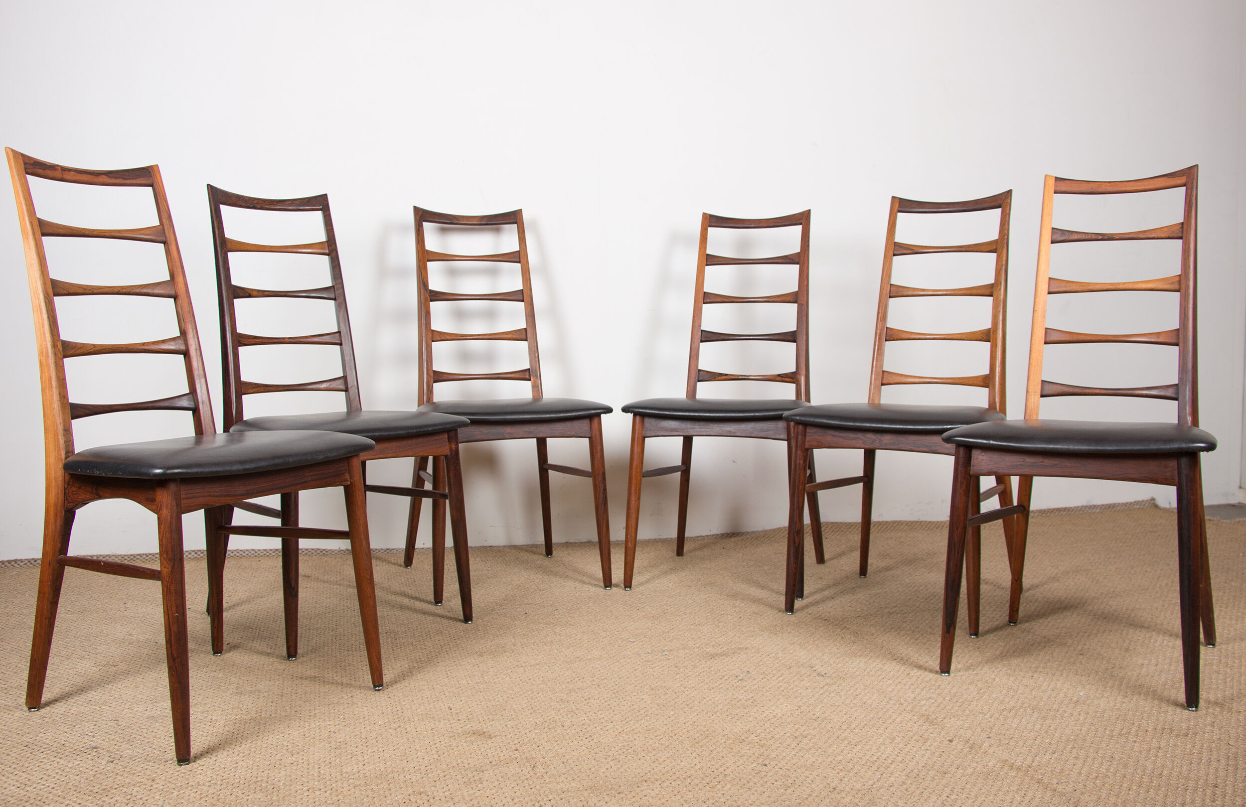 Series of 6 Danish chairs in Rio Rosewood model Liz by Niels Kofoed for Koefoeds Hornslet.