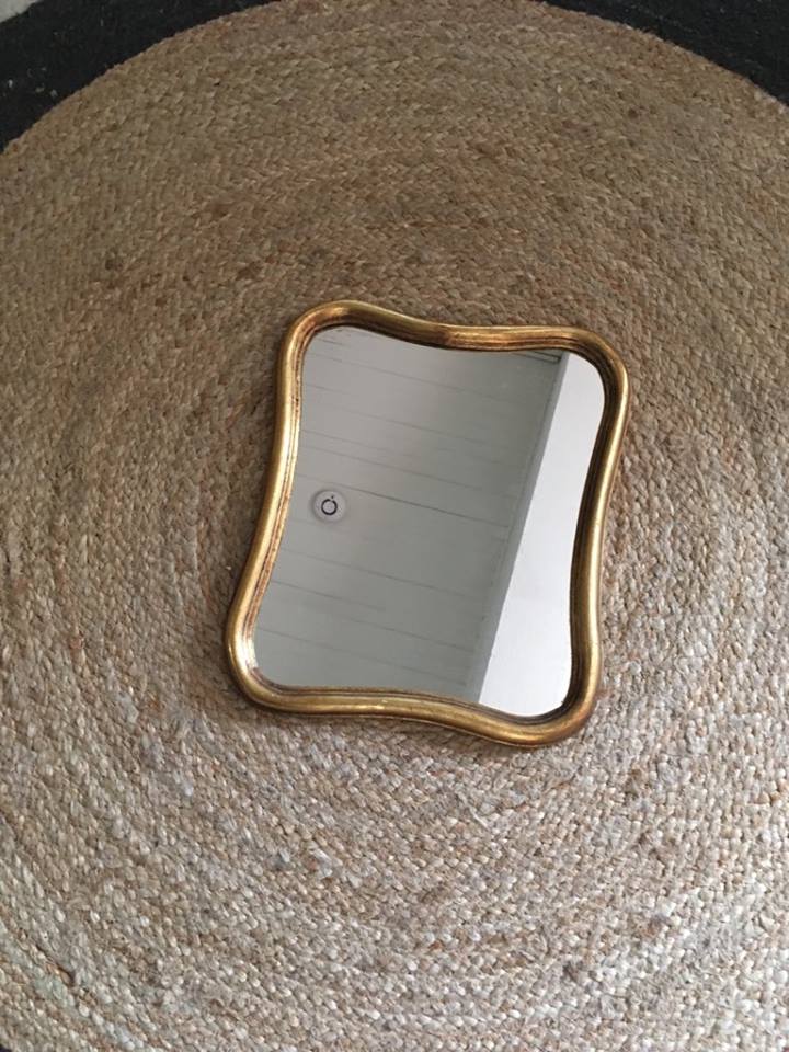 Mirror to the frame gilded to the original form 28 x 34cm