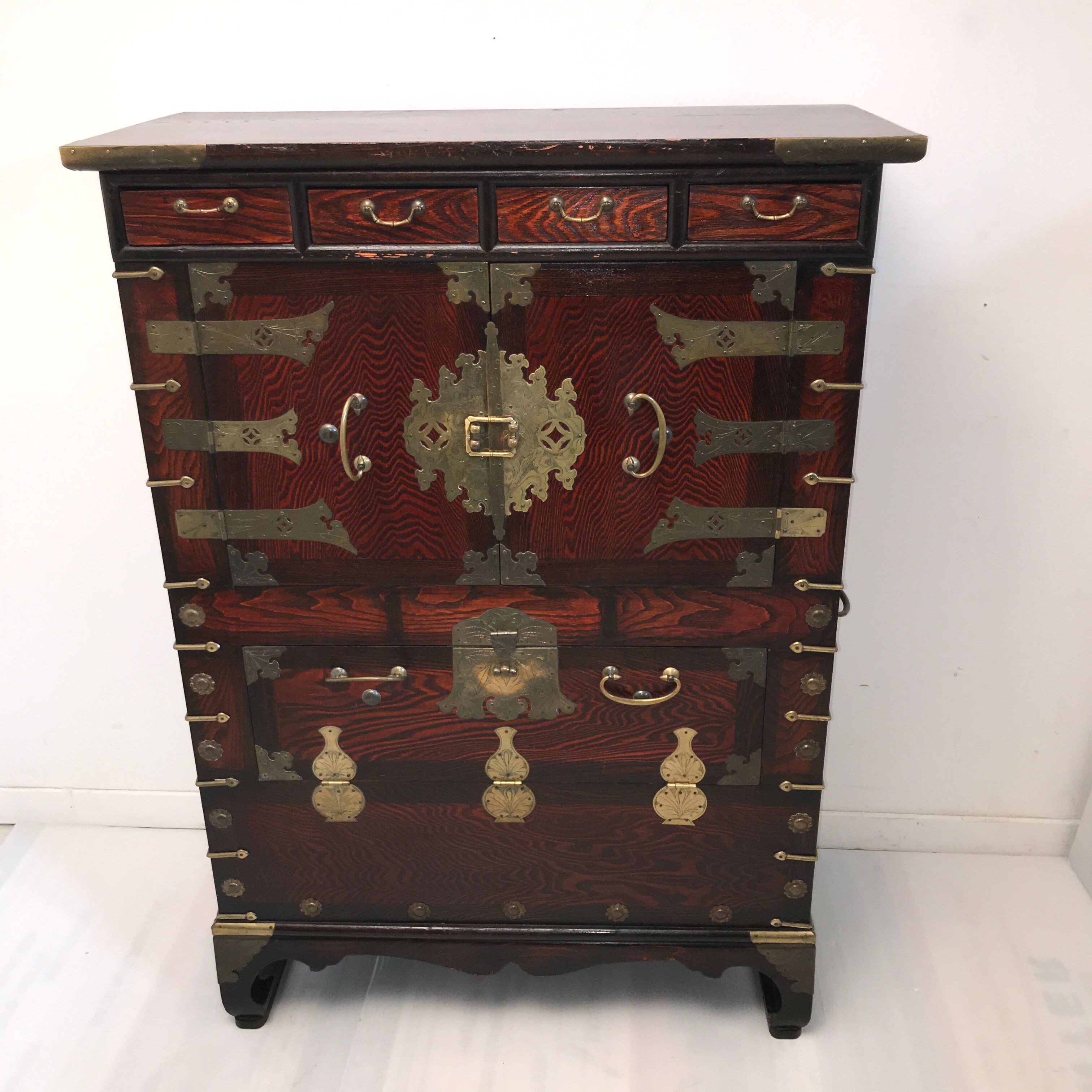 Furniture antique Korean storage box 1910 in wood and brass