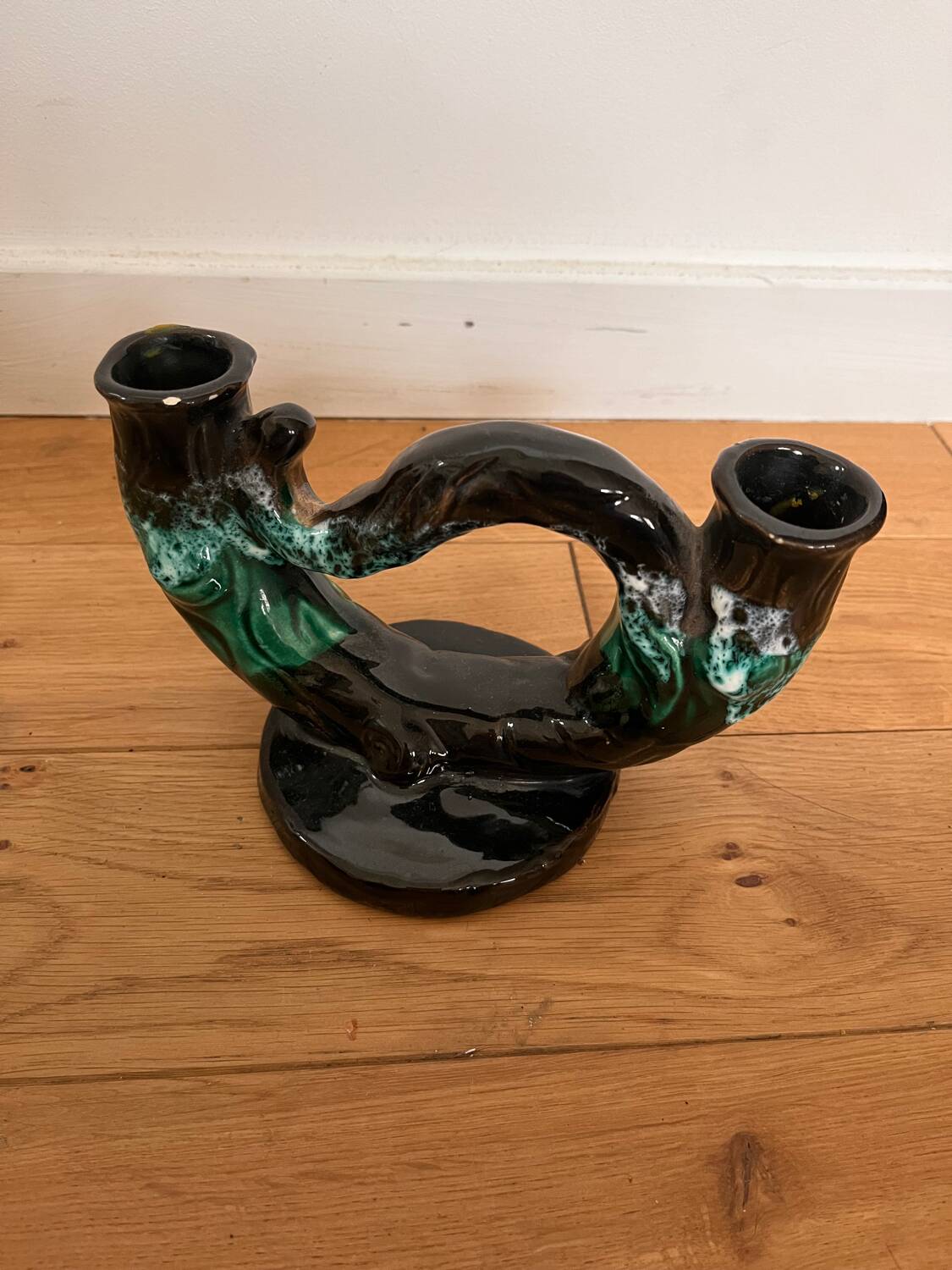 Ceramic candle holder