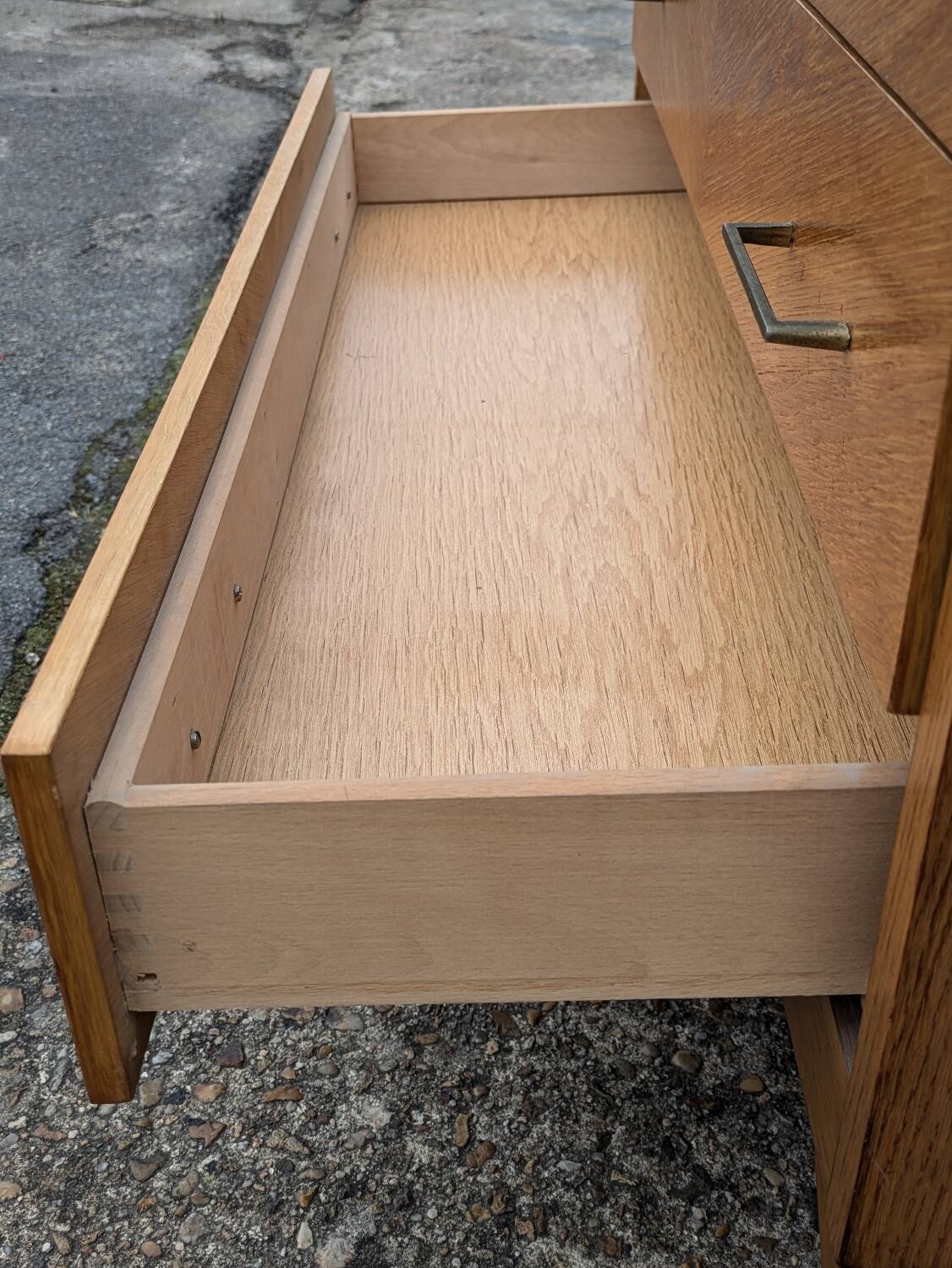 Commode vintage 1960 pied compas