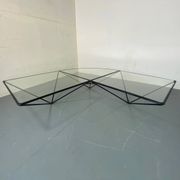 Table Basse Moderniste Furtive en Acier et Verre, Italie, années 1980