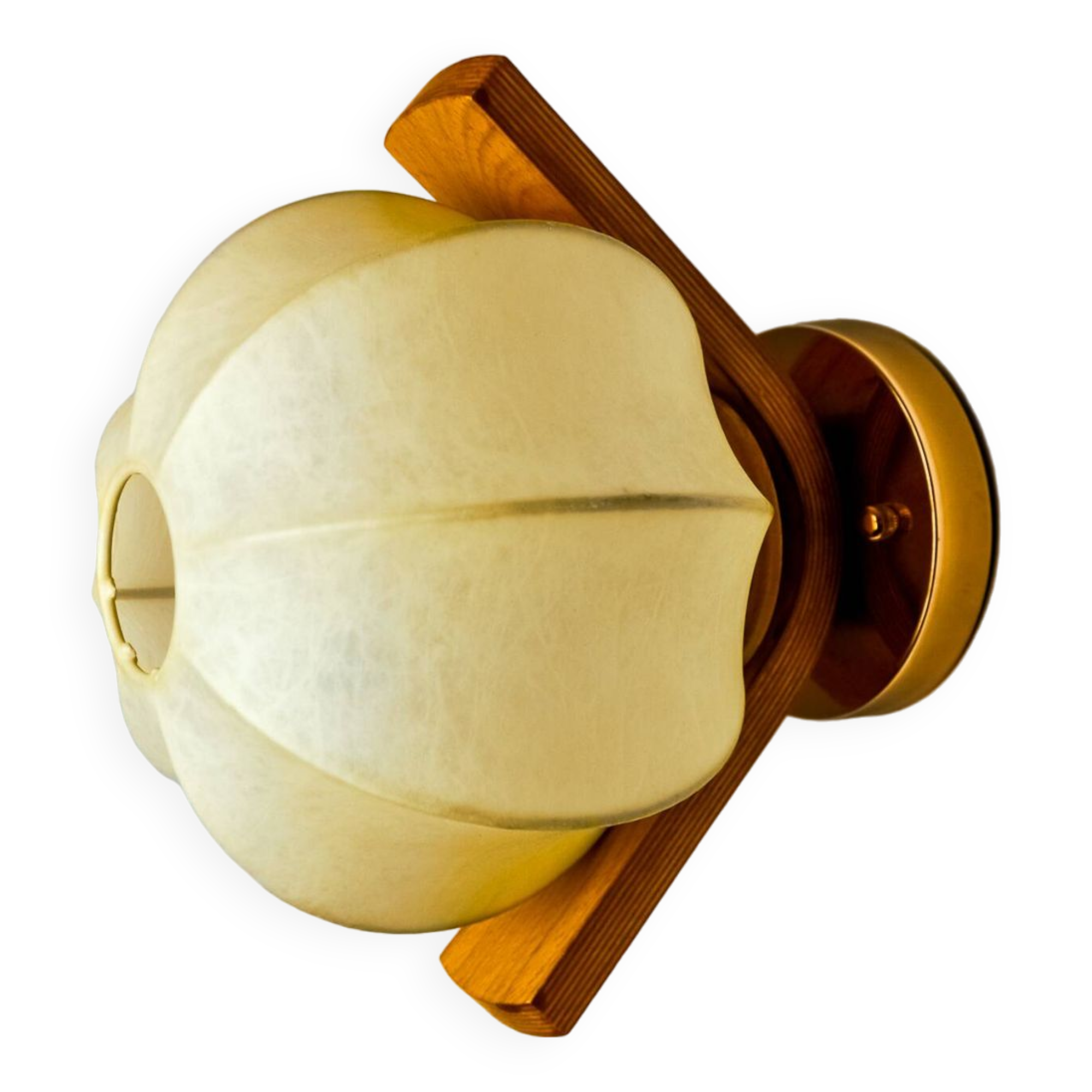 “COCOON” WALL LIGHT, RESIN AND PINE, ITALY, 1970