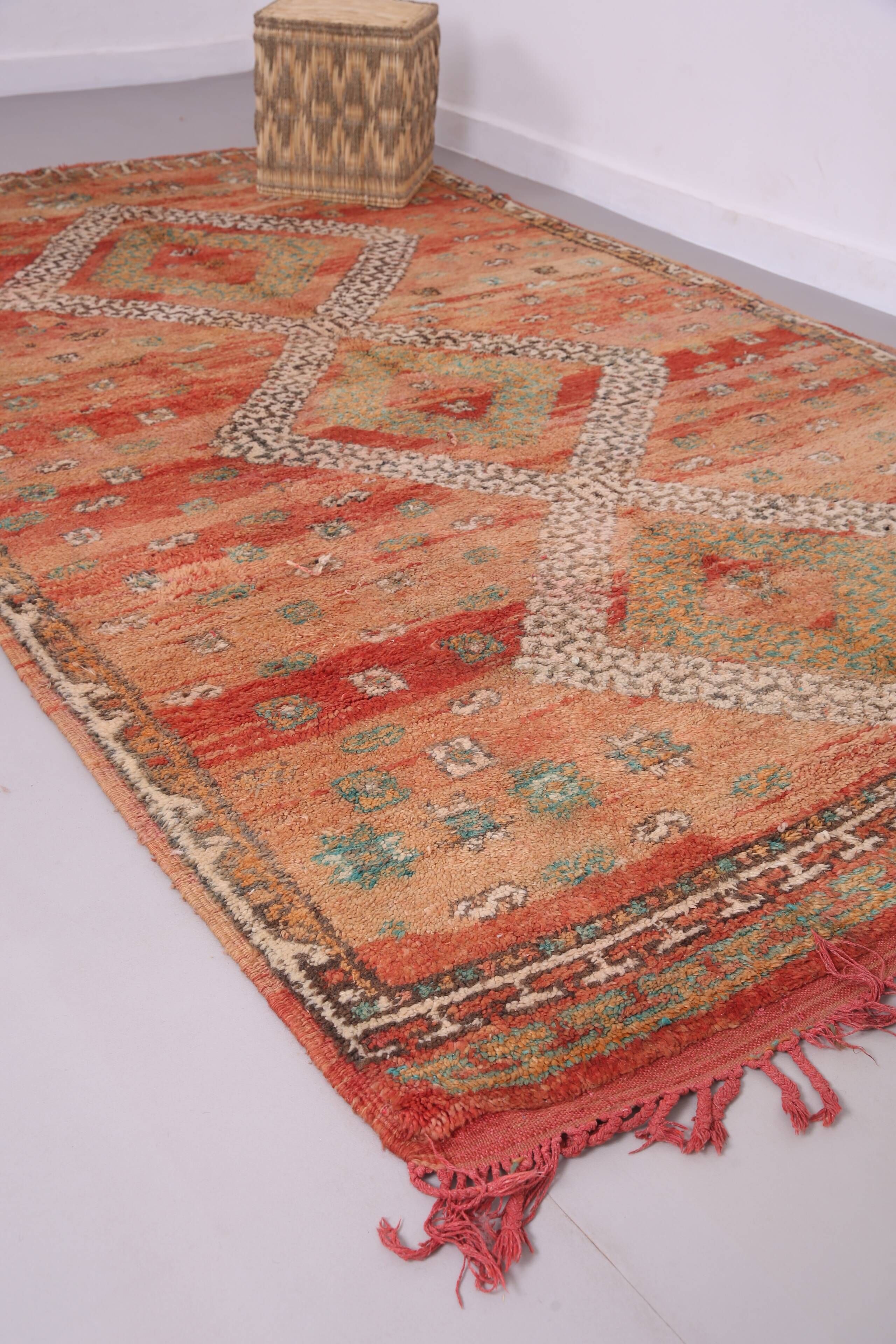Vintage Moroccan Rug 186 x 300 cm - Berber Handmade rug - Old moroccan rug