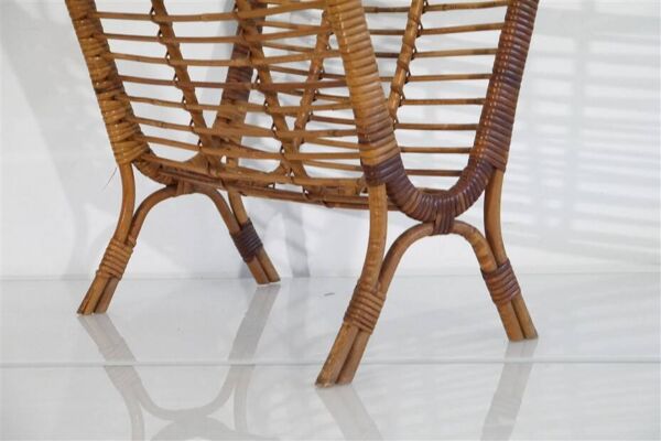 Porte revue vintage en rotin 1960