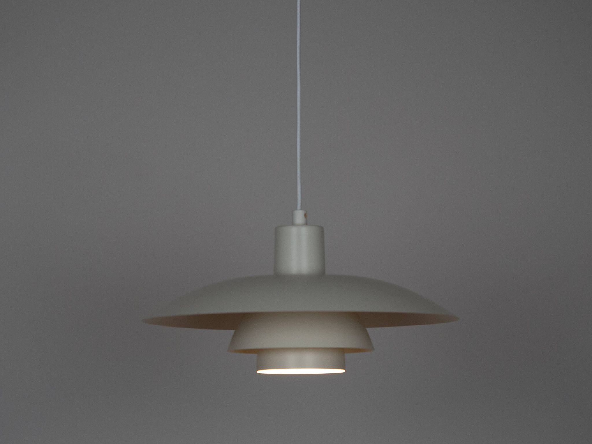 Danish vintage PH 4/3 pendant lamp by Poul Henningsen, Louis Poulsen, 1966