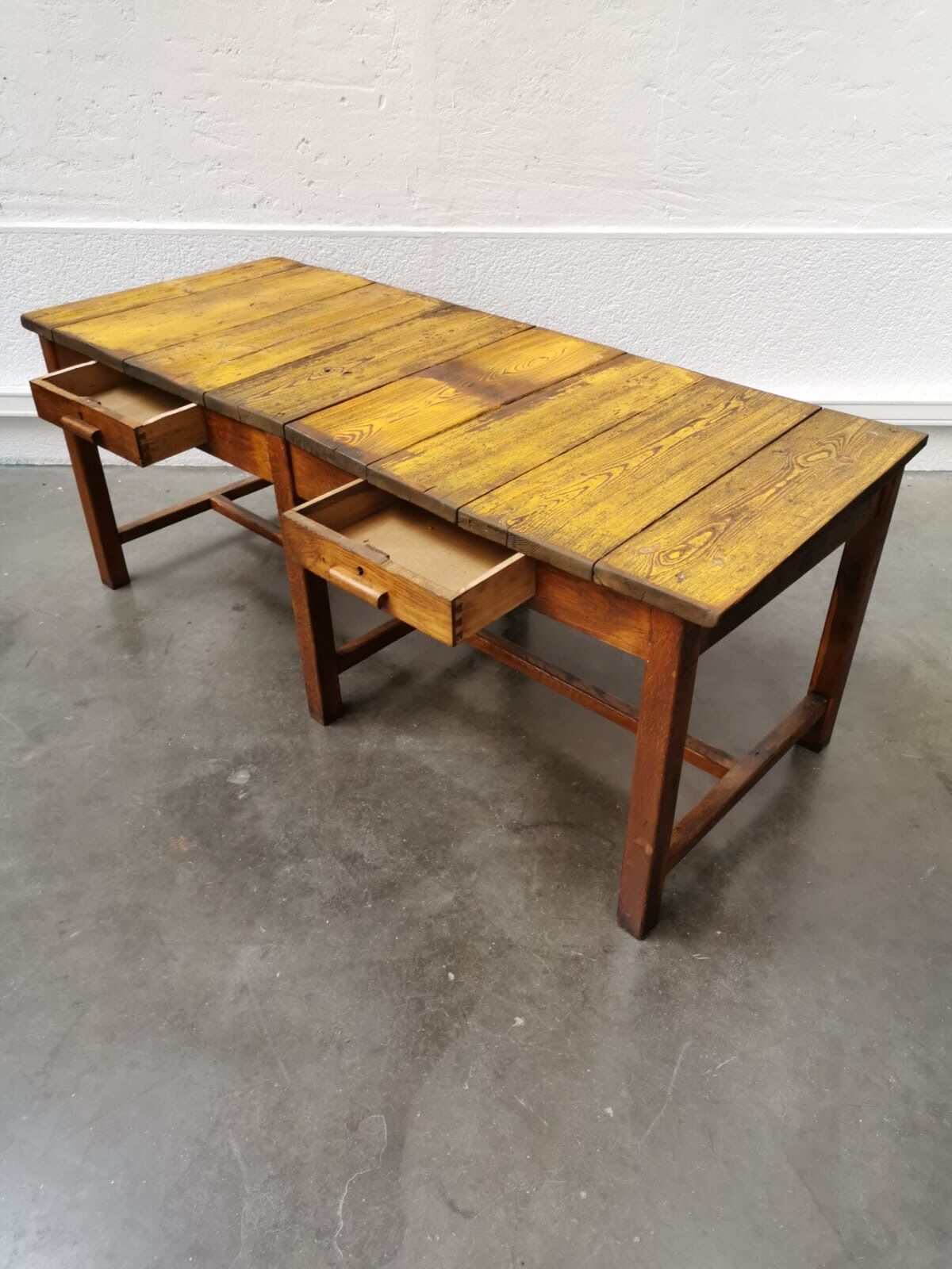 Farm table 2 drawers