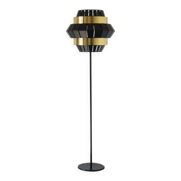Comb Floor Lamp from Utu Soulful Lighting