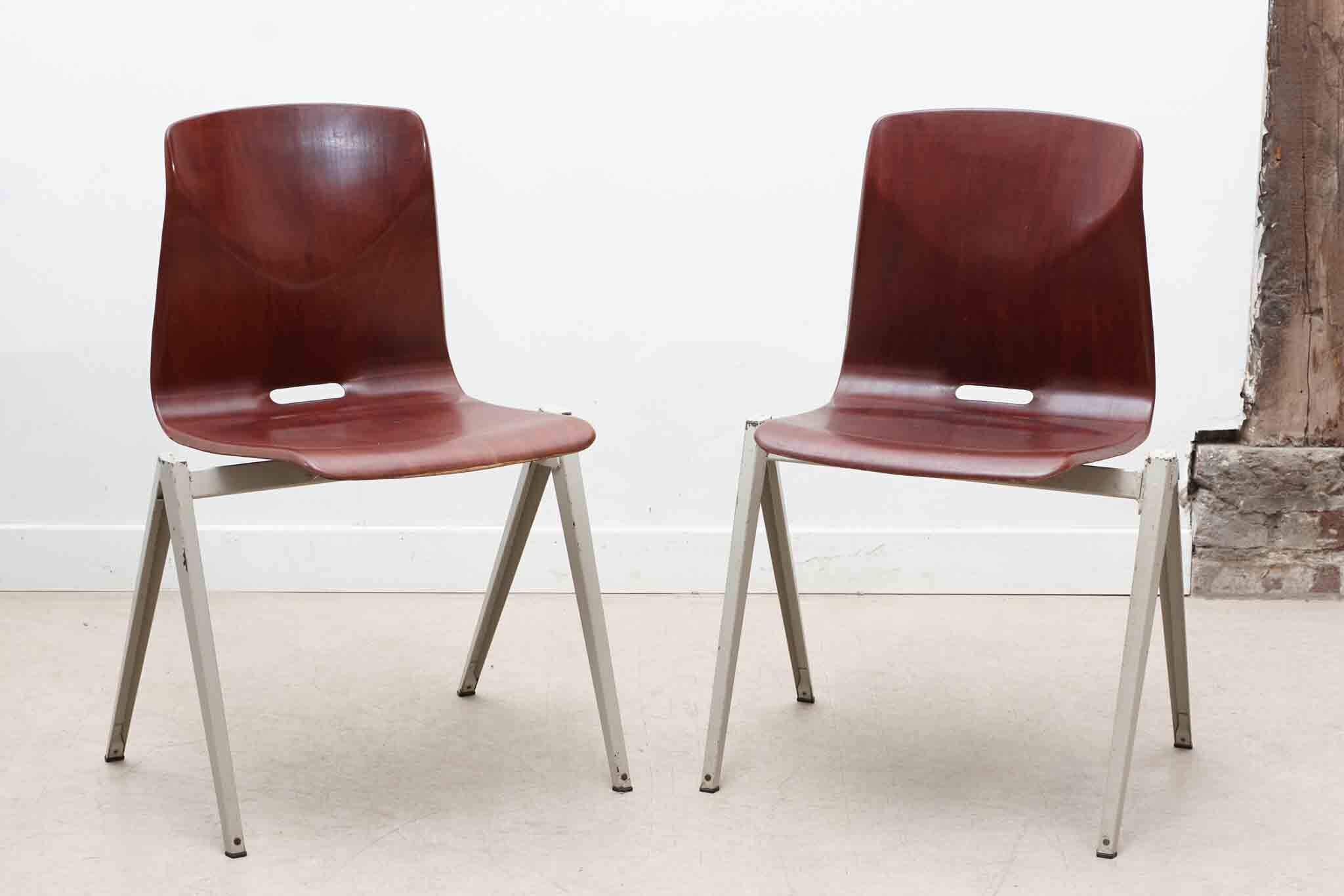Galvanitas S22 mahogany and white chair