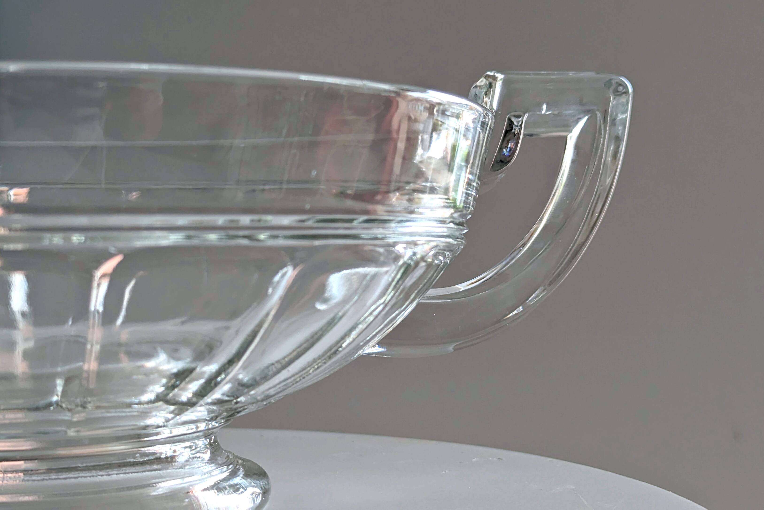 Glass fruit bowl, Val Saint Lambert style