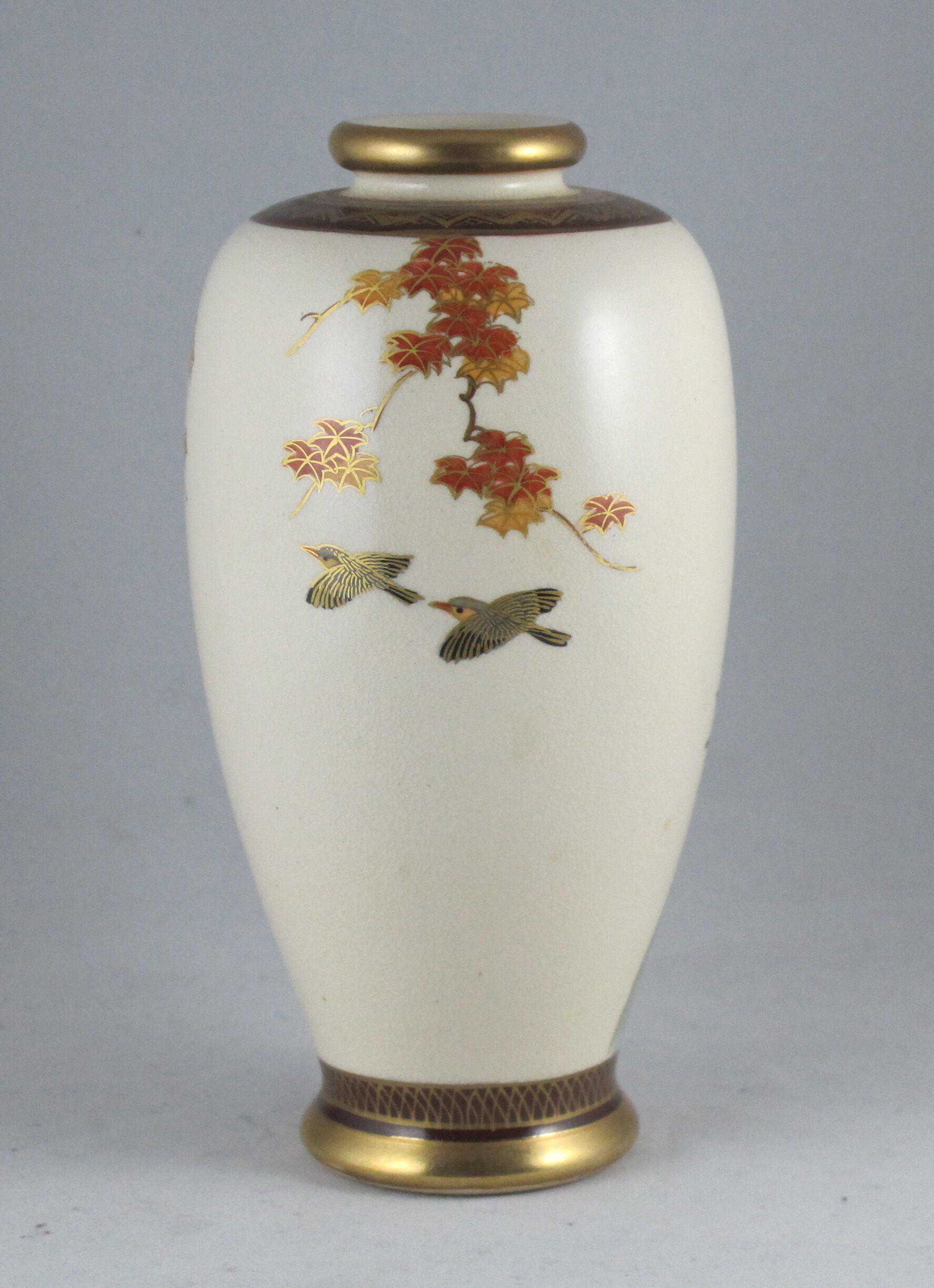 Japanese vase in Satsuma porcelain