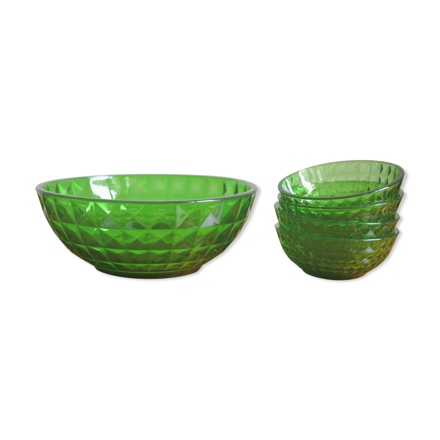 Lot of 4 cups and a green molded glass bowl
