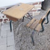 School desk with chair