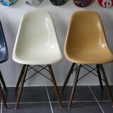 4 chairs DSW Navy Blue Eames Herman Miller vintage
