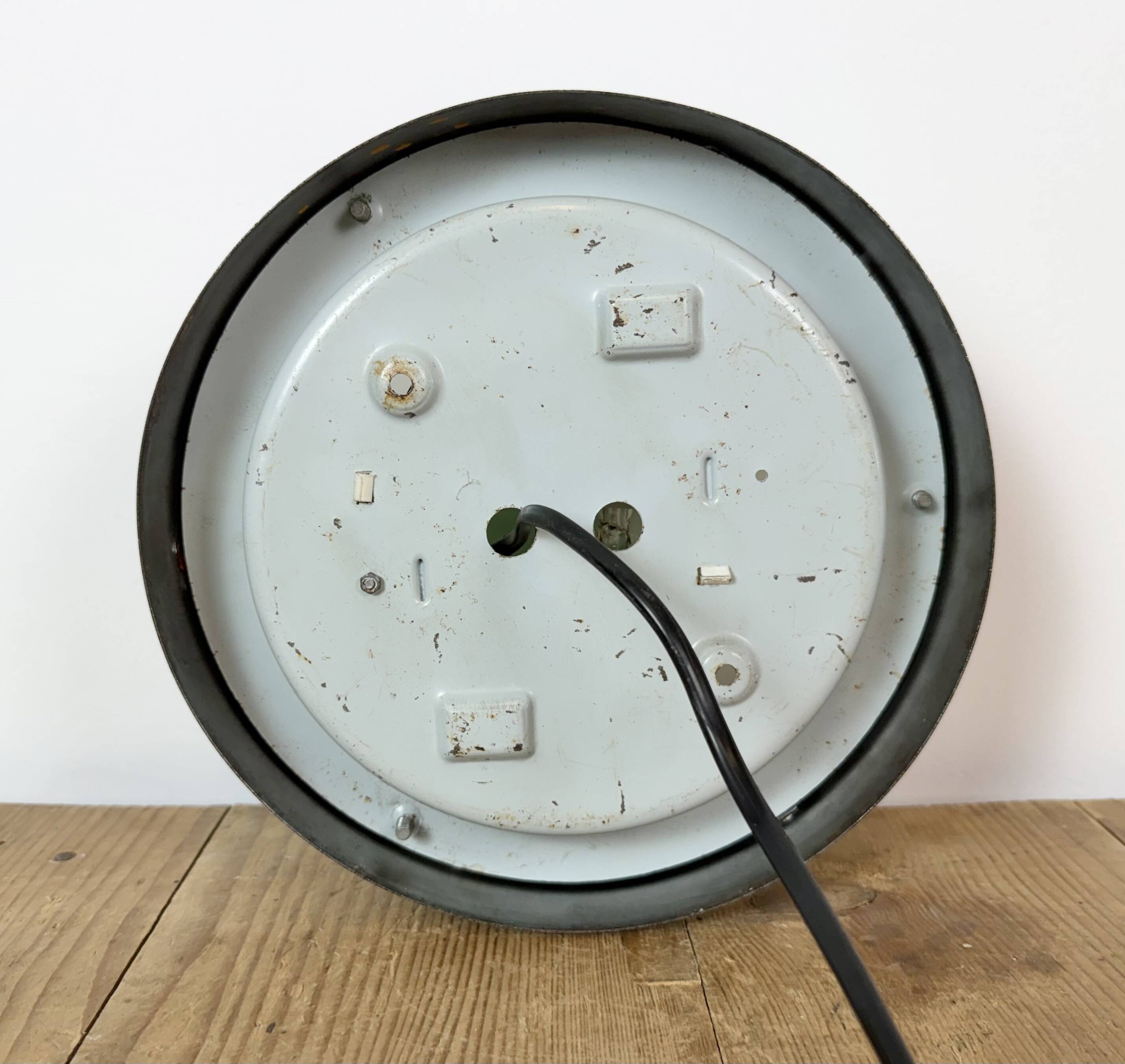 Lumière d'urgence vintage murale ou de plafond, années 1970
