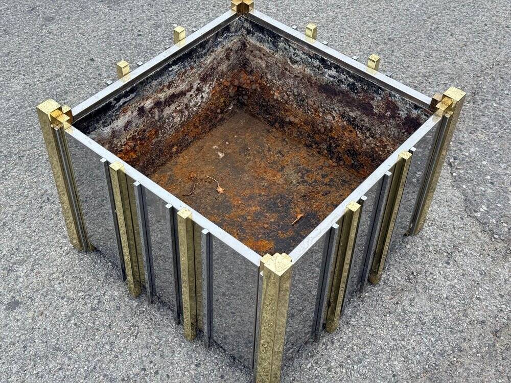 Italian planter in chrome and brass, 1970s