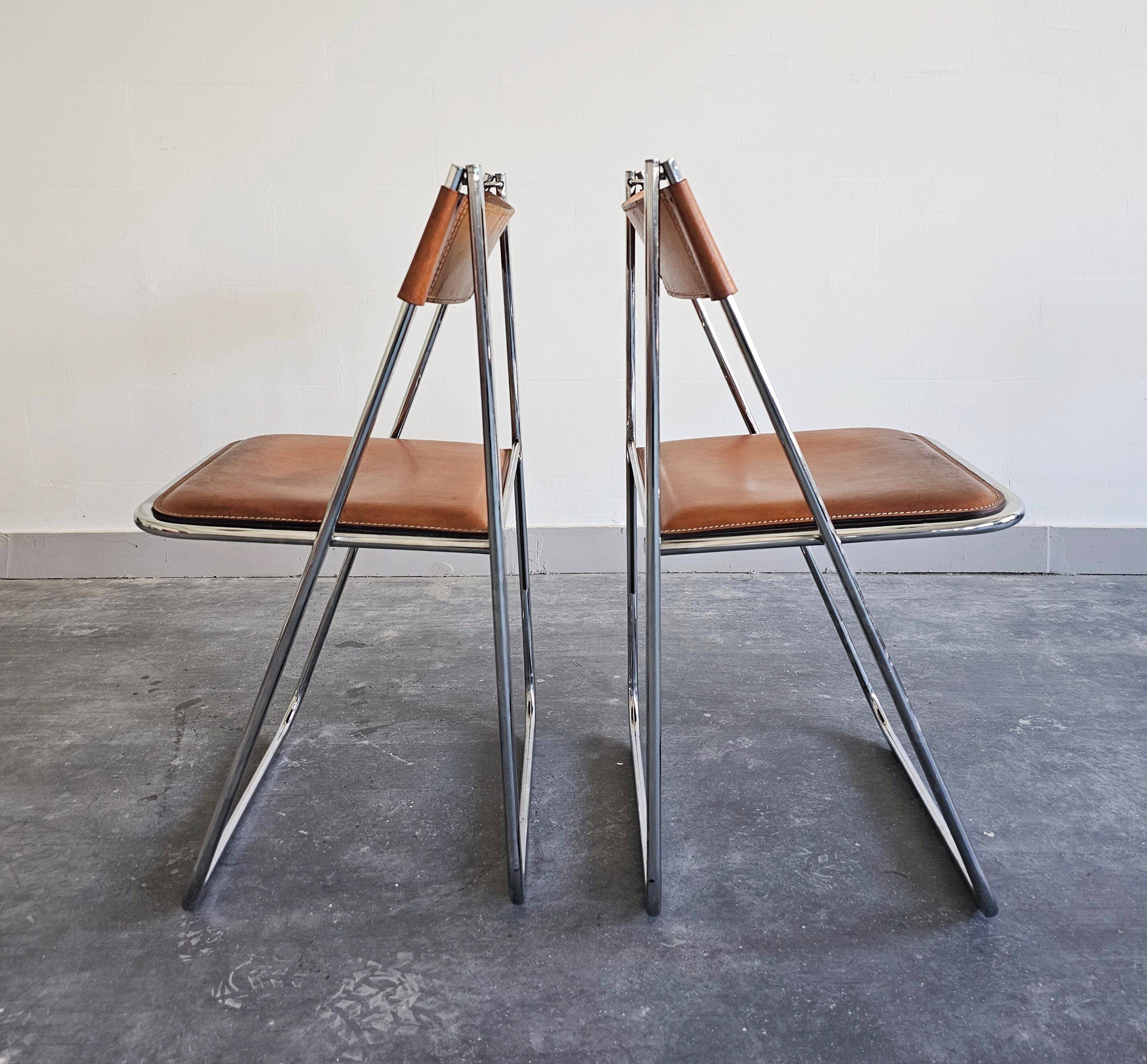Paire de chaises pliantes modèle Tamara par Arrben, cuir, 1970s