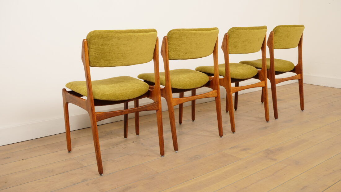 4 chaises de salle à manger | Erik Buch | Modèle 49 | Palissandre | Rembourrées