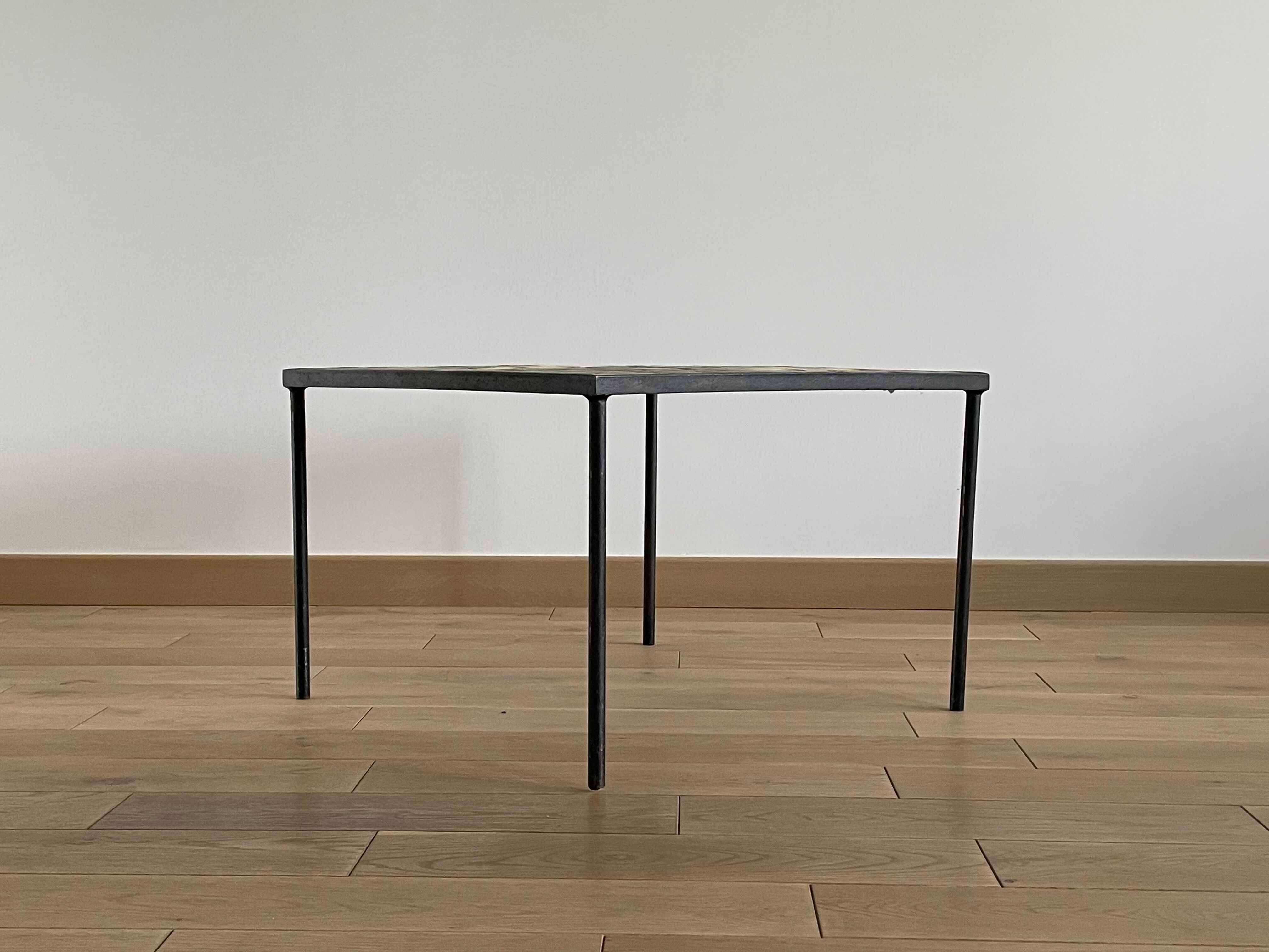 Table basse en céramique par « Les 2 potiers », 1960
