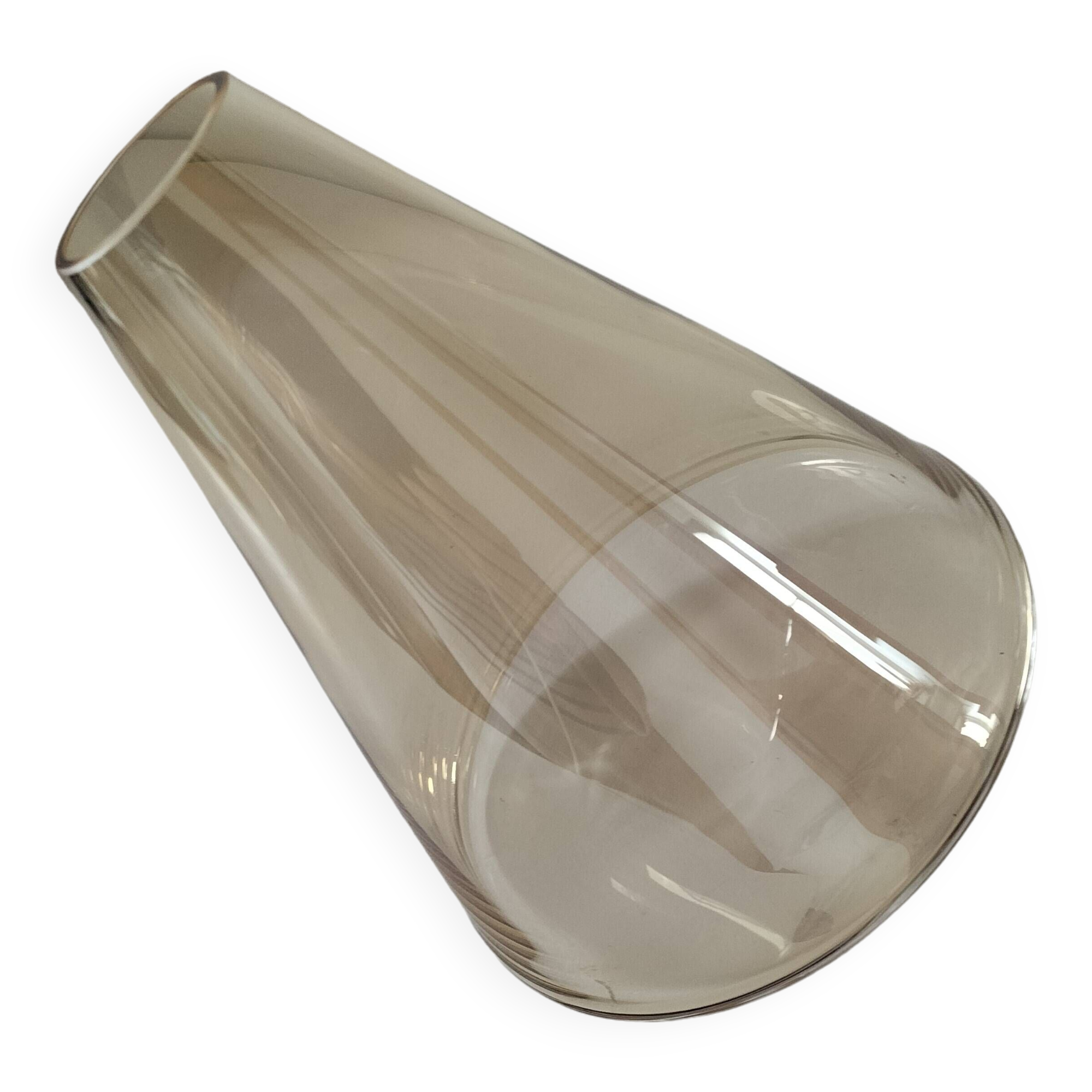 Amber fairy vase by Guy Degrenne