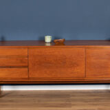 Enfilade White & Newton 'Chilgrove' 1960s