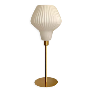 lampe à poser avec un