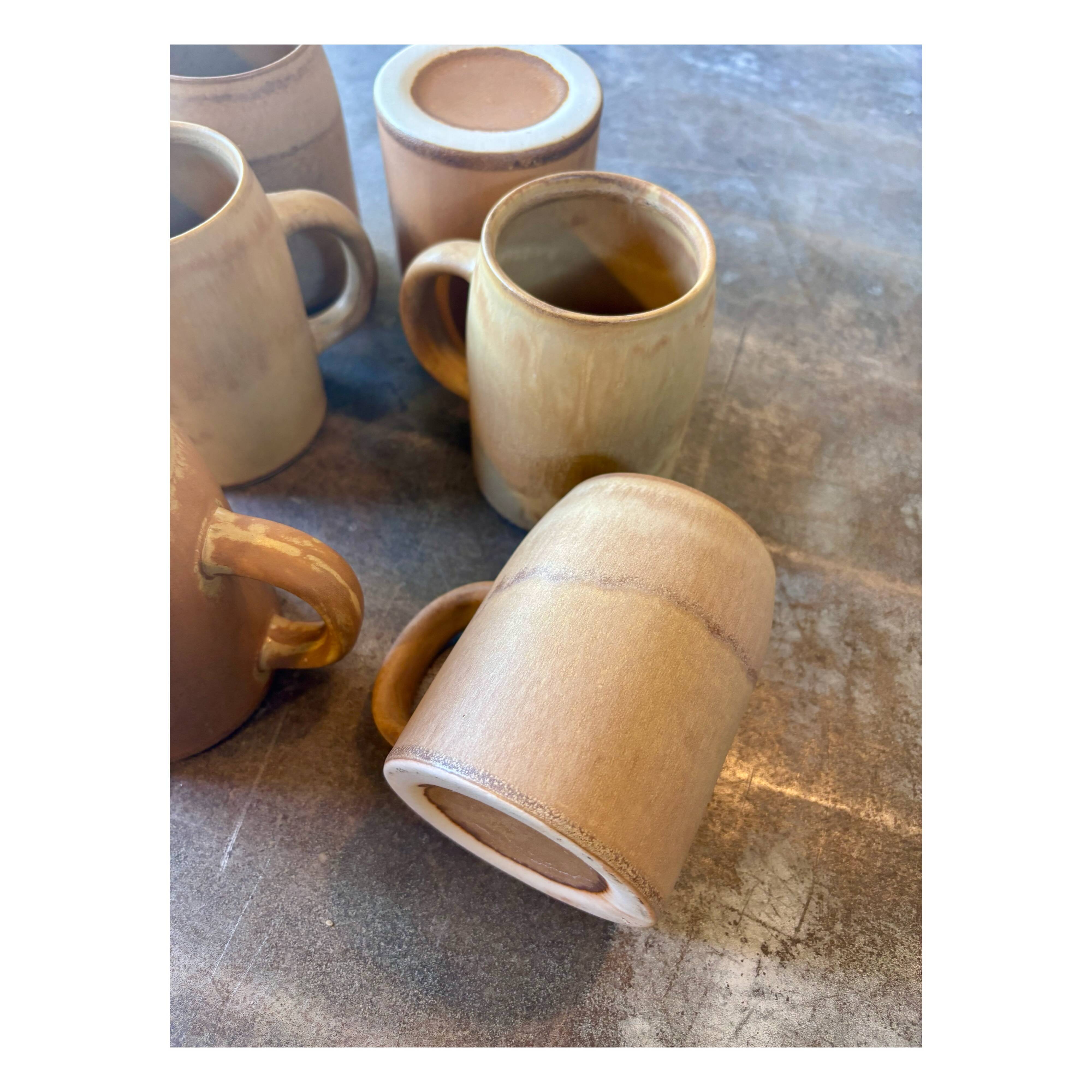 Set of 6 ceramic mugs