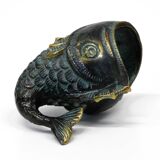 Cendrier en bronze de table ou à main de style milieu de siècle par Walter Bosse